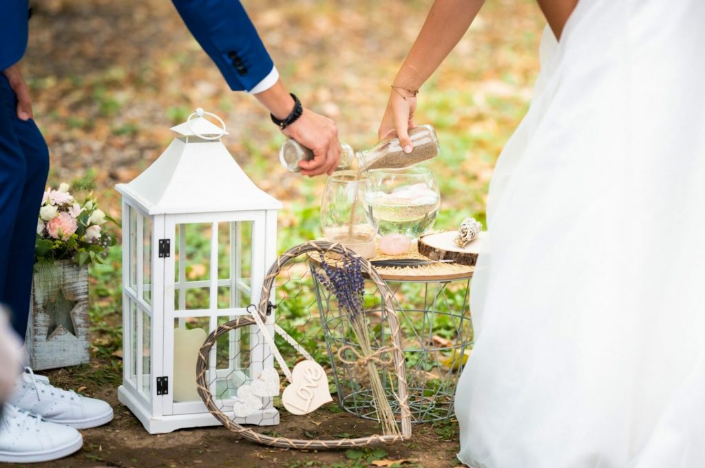 Mariage cérémonie sable